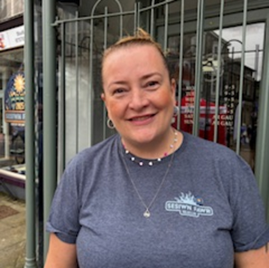 Liz Wyn Jones